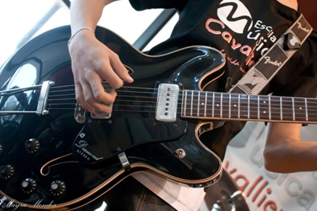 Aula de Guitarra em BH - Como escolher?